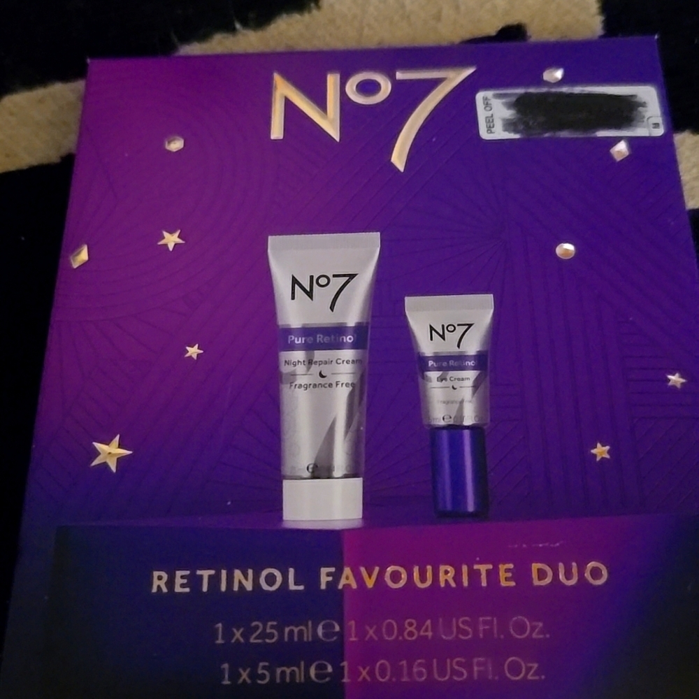 NO7 PURE RETINOL GIFT SET LIMITED EDITION